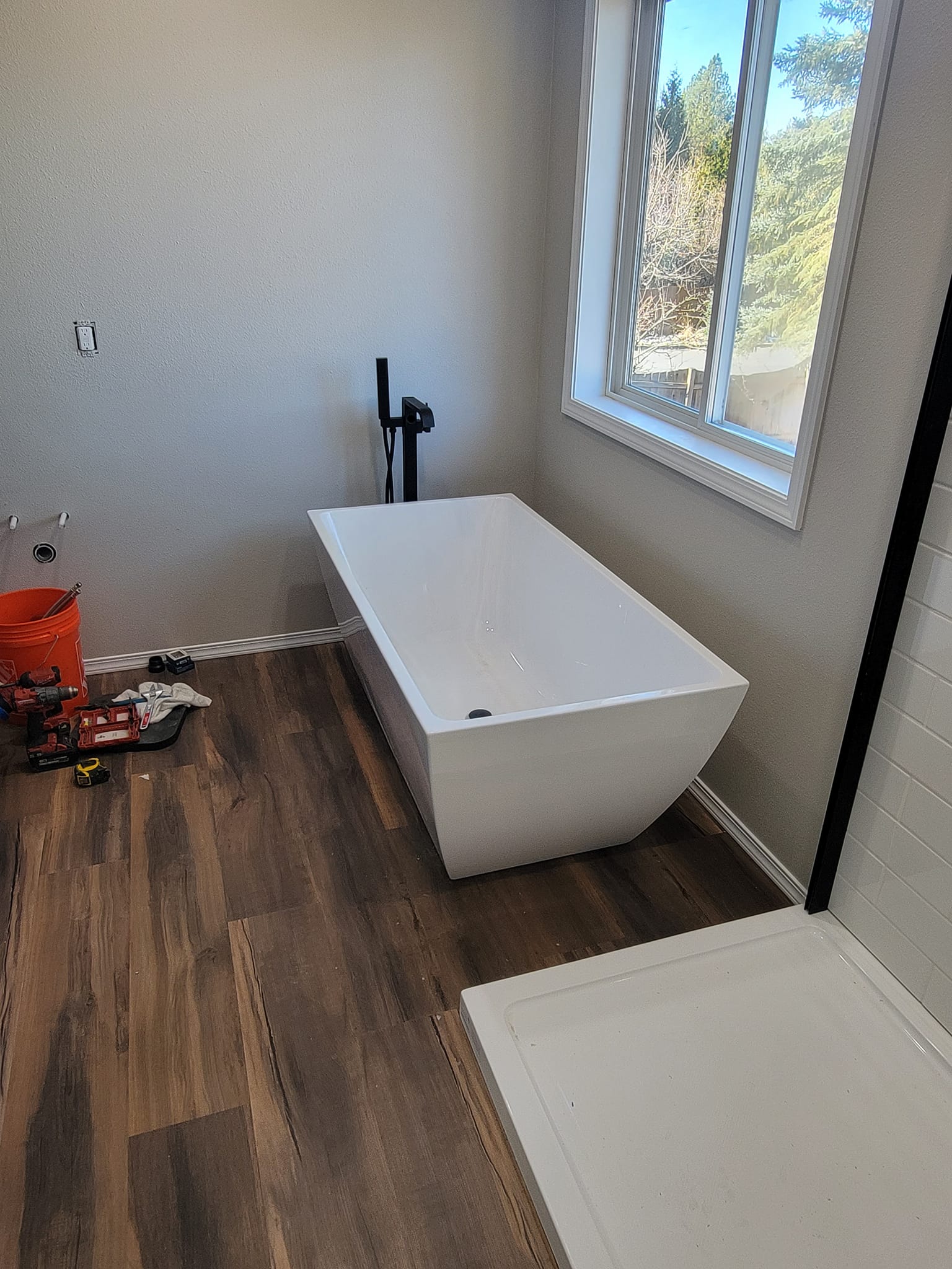 nice tub install